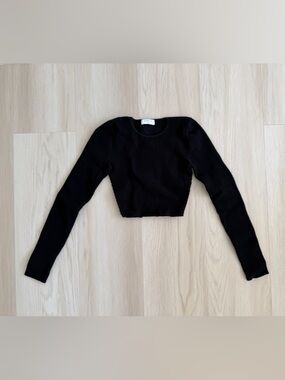 Aritzia Babaton Sculpt Knit Crew Cropped Black Size XS